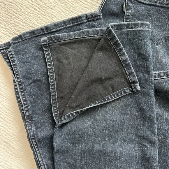 Levi's 725 Slit Bootcut Jeans - Picture 13 of 13